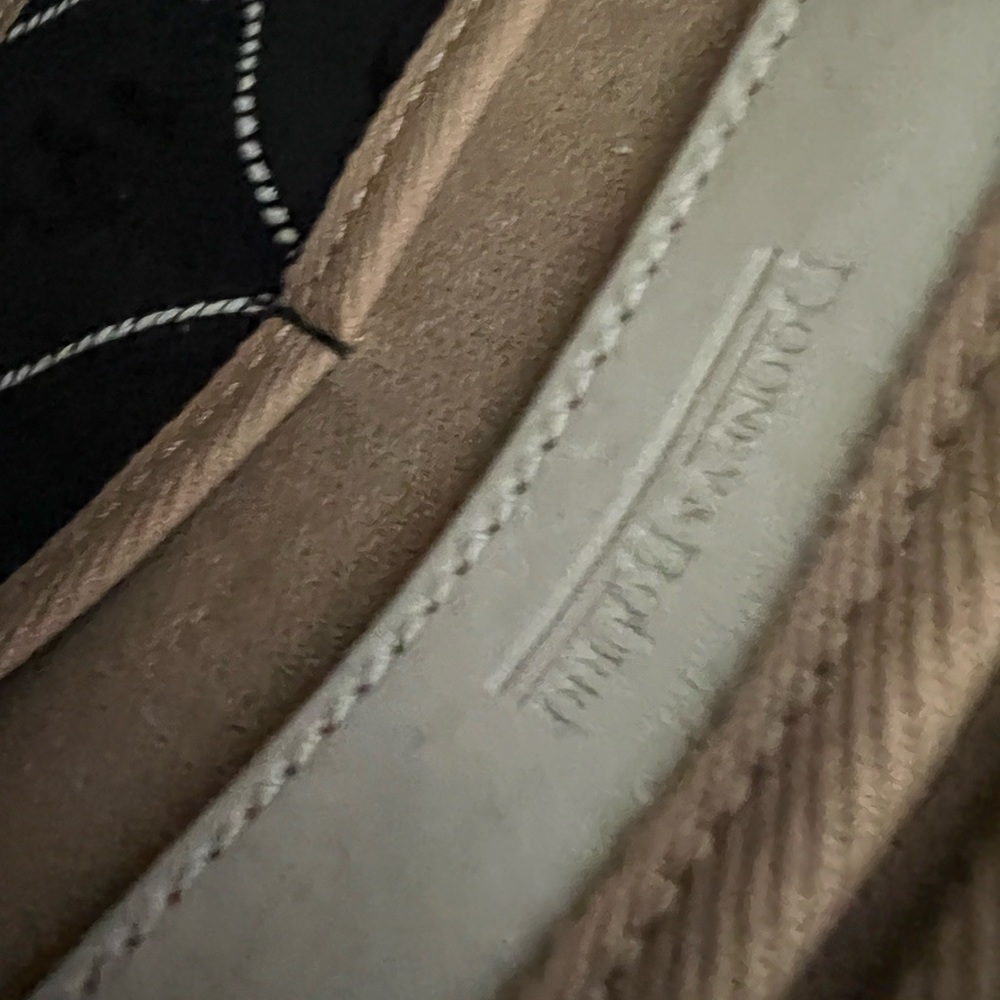 Dooney & Bourke